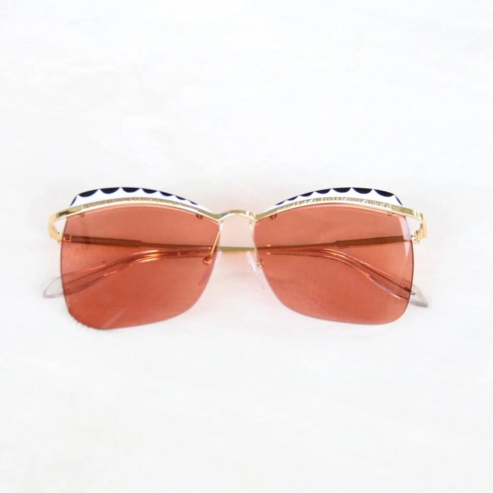 Alexander McQueen pink style alexander